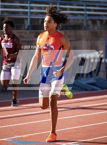 Thumbnail 2 in West Texas Relays photogallery.