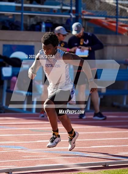 Thumbnail 1 in West Texas Relays photogallery.