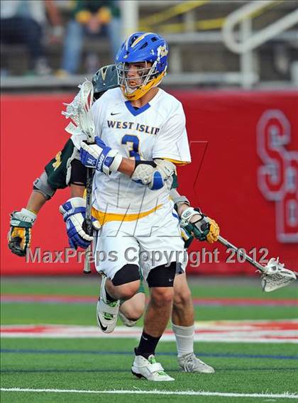 Thumbnail 3 in West Islip vs Ward Melville (Section 11 Class A Final) photogallery.