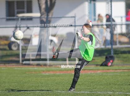 Thumbnail 2 in Millennium vs. Los Banos photogallery.