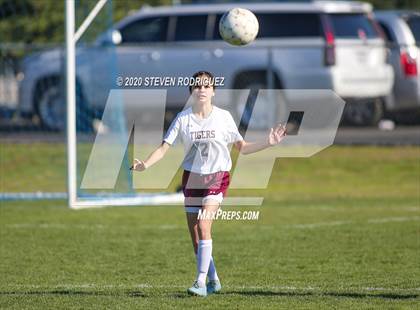 Thumbnail 2 in Millennium vs. Los Banos photogallery.