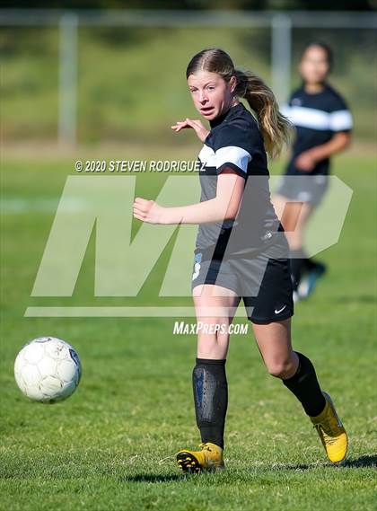 Thumbnail 1 in Millennium vs. Los Banos photogallery.