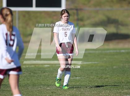 Thumbnail 1 in Millennium vs. Los Banos photogallery.