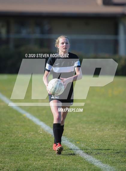 Thumbnail 1 in Millennium vs. Los Banos photogallery.