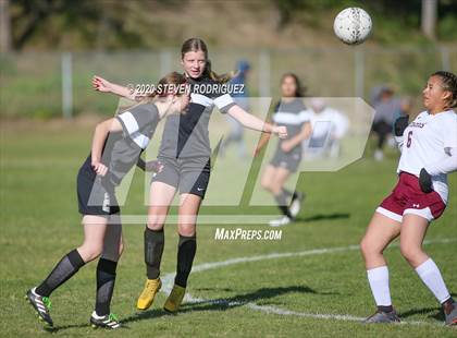 Thumbnail 2 in Millennium vs. Los Banos photogallery.