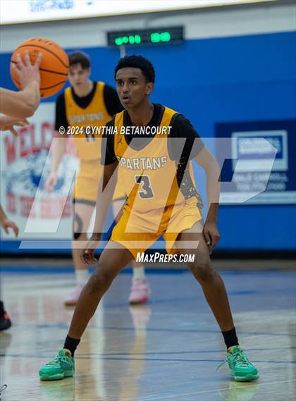 Thumbnail 3 in Valor Christian vs Thomas Jefferson photogallery.
