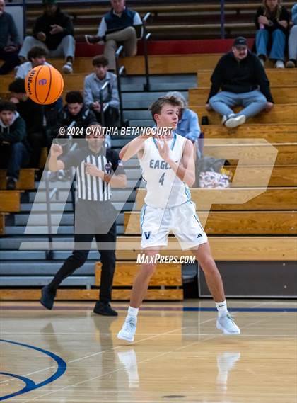 Thumbnail 2 in Valor Christian vs Thomas Jefferson photogallery.