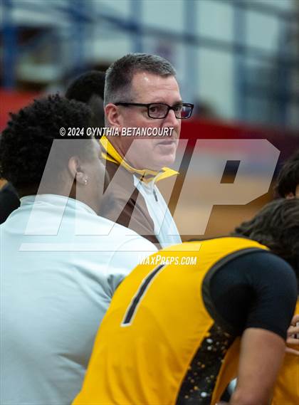 Thumbnail 2 in Valor Christian vs Thomas Jefferson photogallery.