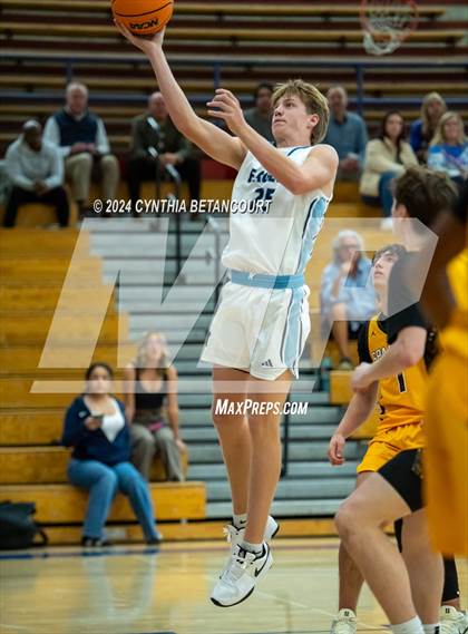 Thumbnail 2 in Valor Christian vs Thomas Jefferson photogallery.