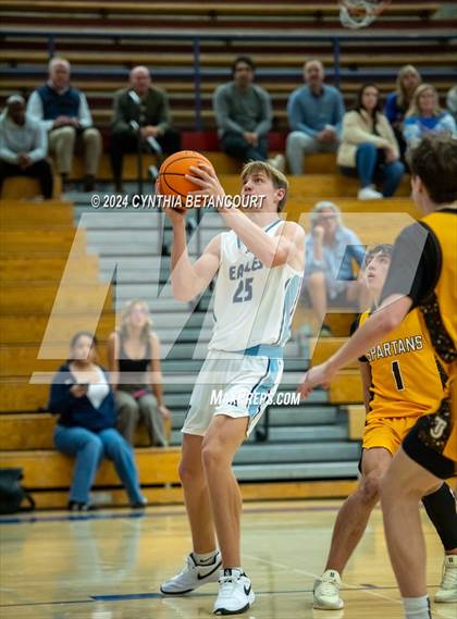 Thumbnail 1 in Valor Christian vs Thomas Jefferson photogallery.