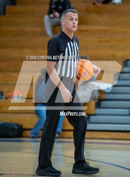 Thumbnail 2 in Valor Christian vs Thomas Jefferson photogallery.