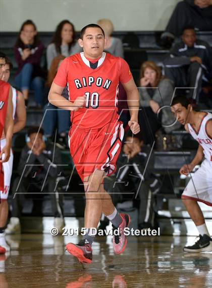 Thumbnail 2 in Ripon vs. Winters (Ram Jam Winter Classic) photogallery.