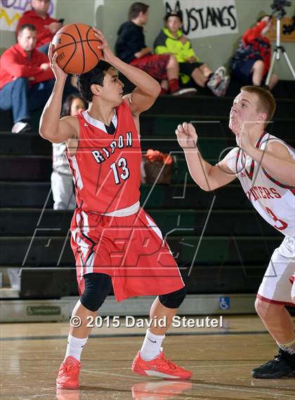 Thumbnail 3 in Ripon vs. Winters (Ram Jam Winter Classic) photogallery.