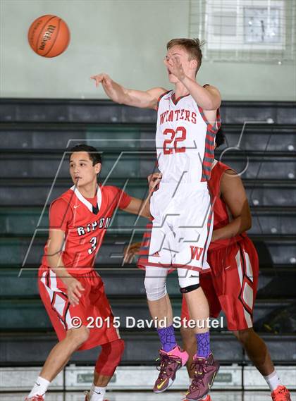 Thumbnail 3 in Ripon vs. Winters (Ram Jam Winter Classic) photogallery.