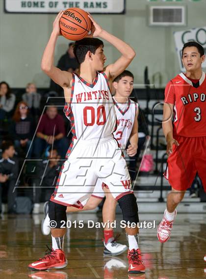 Thumbnail 3 in Ripon vs. Winters (Ram Jam Winter Classic) photogallery.