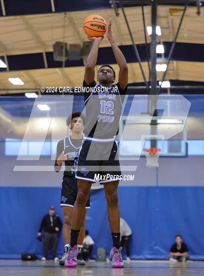 Thumbnail 1 in Hume-Fogg vs. Brentwood Academy photogallery.