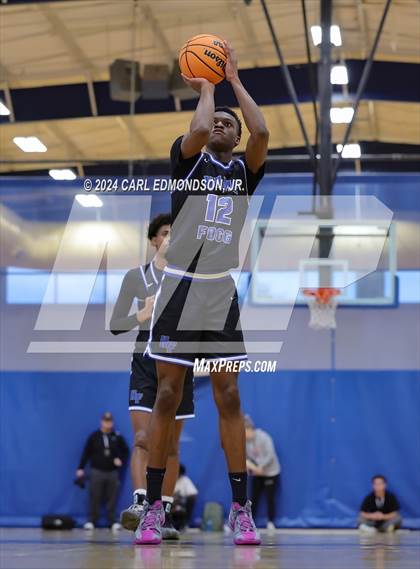Thumbnail 3 in Hume-Fogg vs. Brentwood Academy photogallery.