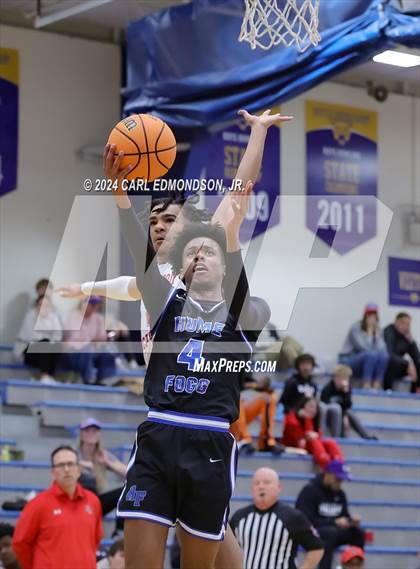 Thumbnail 2 in Hume-Fogg vs. Brentwood Academy photogallery.
