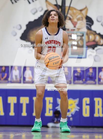 Thumbnail 2 in Hume-Fogg vs. Brentwood Academy photogallery.
