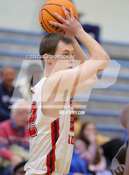 Thumbnail 2 in Hume-Fogg vs. Brentwood Academy photogallery.