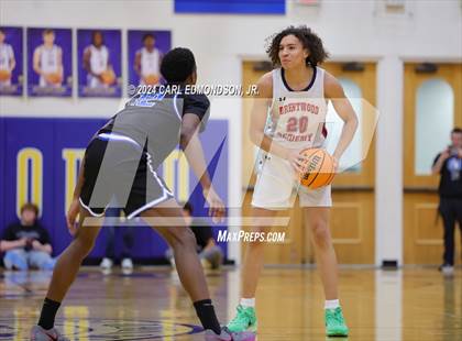 Thumbnail 3 in Hume-Fogg vs. Brentwood Academy photogallery.
