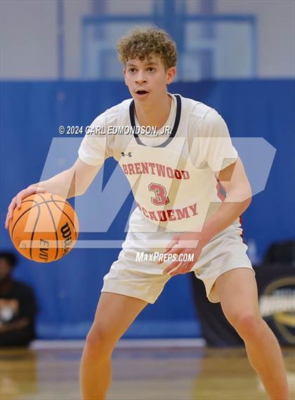 Thumbnail 3 in Hume-Fogg vs. Brentwood Academy photogallery.