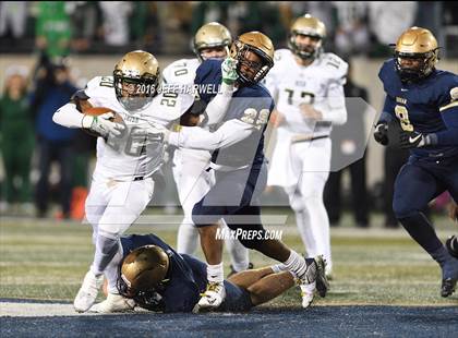 Thumbnail 3 in St. Vincent-St. Mary vs. Archbishop Hoban (OHSAA Division III Region 9 Semifinal) photogallery.