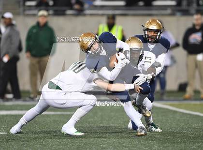 Thumbnail 1 in St. Vincent-St. Mary vs. Archbishop Hoban (OHSAA Division III Region 9 Semifinal) photogallery.