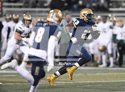 Thumbnail 1 in St. Vincent-St. Mary vs. Archbishop Hoban (OHSAA Division III Region 9 Semifinal) photogallery.