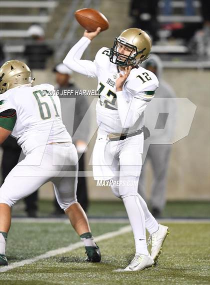 Thumbnail 2 in St. Vincent-St. Mary vs. Archbishop Hoban (OHSAA Division III Region 9 Semifinal) photogallery.
