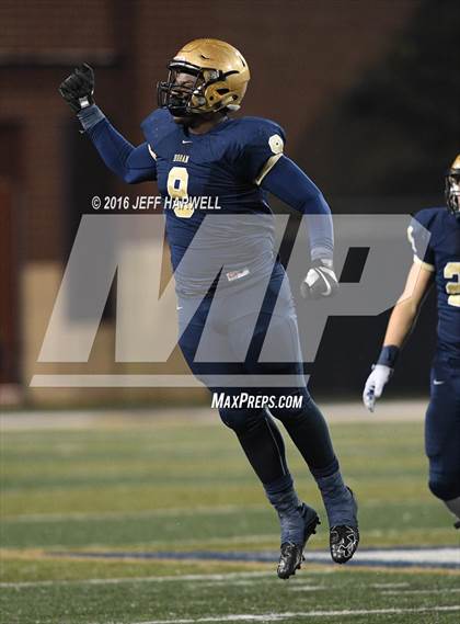 Thumbnail 3 in St. Vincent-St. Mary vs. Archbishop Hoban (OHSAA Division III Region 9 Semifinal) photogallery.