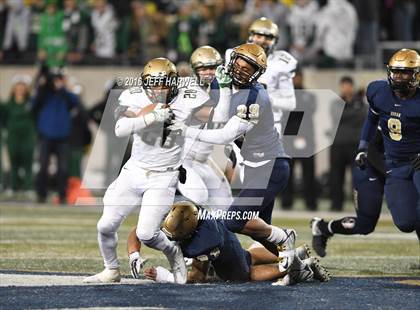 Thumbnail 2 in St. Vincent-St. Mary vs. Archbishop Hoban (OHSAA Division III Region 9 Semifinal) photogallery.