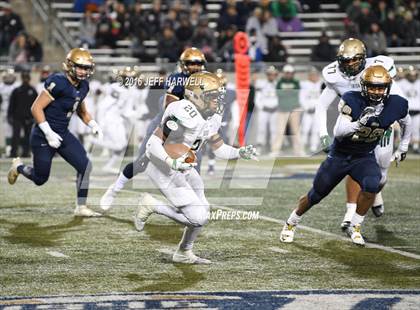 Thumbnail 3 in St. Vincent-St. Mary vs. Archbishop Hoban (OHSAA Division III Region 9 Semifinal) photogallery.
