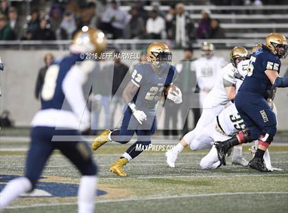 Thumbnail 3 in St. Vincent-St. Mary vs. Archbishop Hoban (OHSAA Division III Region 9 Semifinal) photogallery.