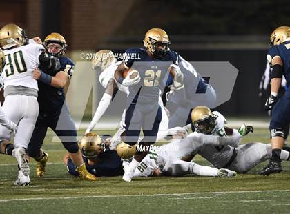 Thumbnail 1 in St. Vincent-St. Mary vs. Archbishop Hoban (OHSAA Division III Region 9 Semifinal) photogallery.