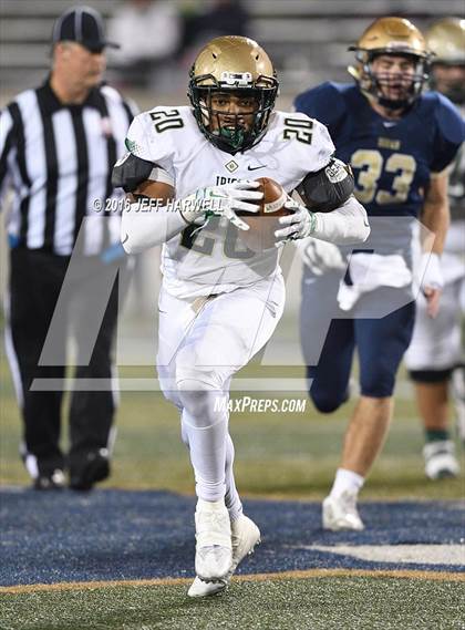 Thumbnail 1 in St. Vincent-St. Mary vs. Archbishop Hoban (OHSAA Division III Region 9 Semifinal) photogallery.