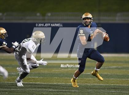 Thumbnail 3 in St. Vincent-St. Mary vs. Archbishop Hoban (OHSAA Division III Region 9 Semifinal) photogallery.