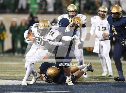 Thumbnail 3 in St. Vincent-St. Mary vs. Archbishop Hoban (OHSAA Division III Region 9 Semifinal) photogallery.