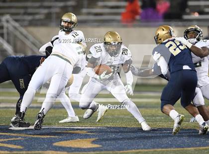 Thumbnail 2 in St. Vincent-St. Mary vs. Archbishop Hoban (OHSAA Division III Region 9 Semifinal) photogallery.