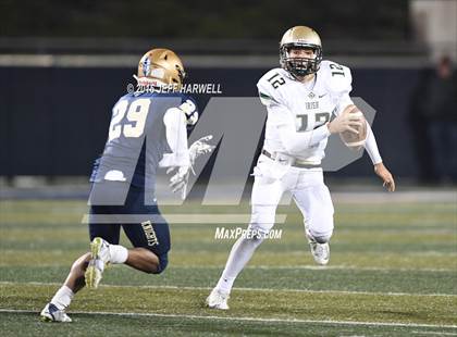 Thumbnail 3 in St. Vincent-St. Mary vs. Archbishop Hoban (OHSAA Division III Region 9 Semifinal) photogallery.