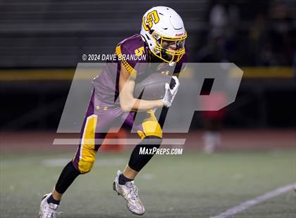Thumbnail 2 in Warren @ Simi Valley photogallery.