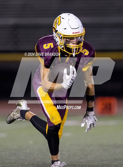 Thumbnail 1 in Warren @ Simi Valley photogallery.