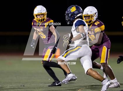 Thumbnail 1 in Warren @ Simi Valley photogallery.