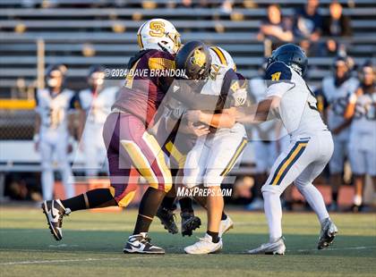 Thumbnail 1 in Warren @ Simi Valley photogallery.