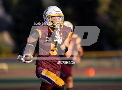 Thumbnail 3 in Warren @ Simi Valley photogallery.