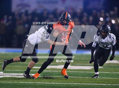 Thumbnail 3 in Washington vs. Perry (OHSAA D2 Regional Semifinal) photogallery.