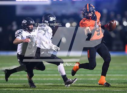 Thumbnail 3 in Washington vs. Perry (OHSAA D2 Regional Semifinal) photogallery.