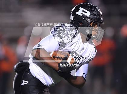 Thumbnail 1 in Washington vs. Perry (OHSAA D2 Regional Semifinal) photogallery.
