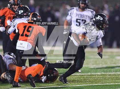 Thumbnail 2 in Washington vs. Perry (OHSAA D2 Regional Semifinal) photogallery.
