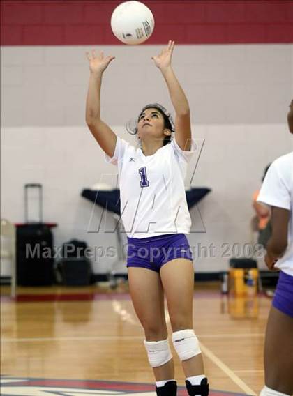 Thumbnail 1 in Warren vs Hastings (Nike Volleyball Classic) photogallery.